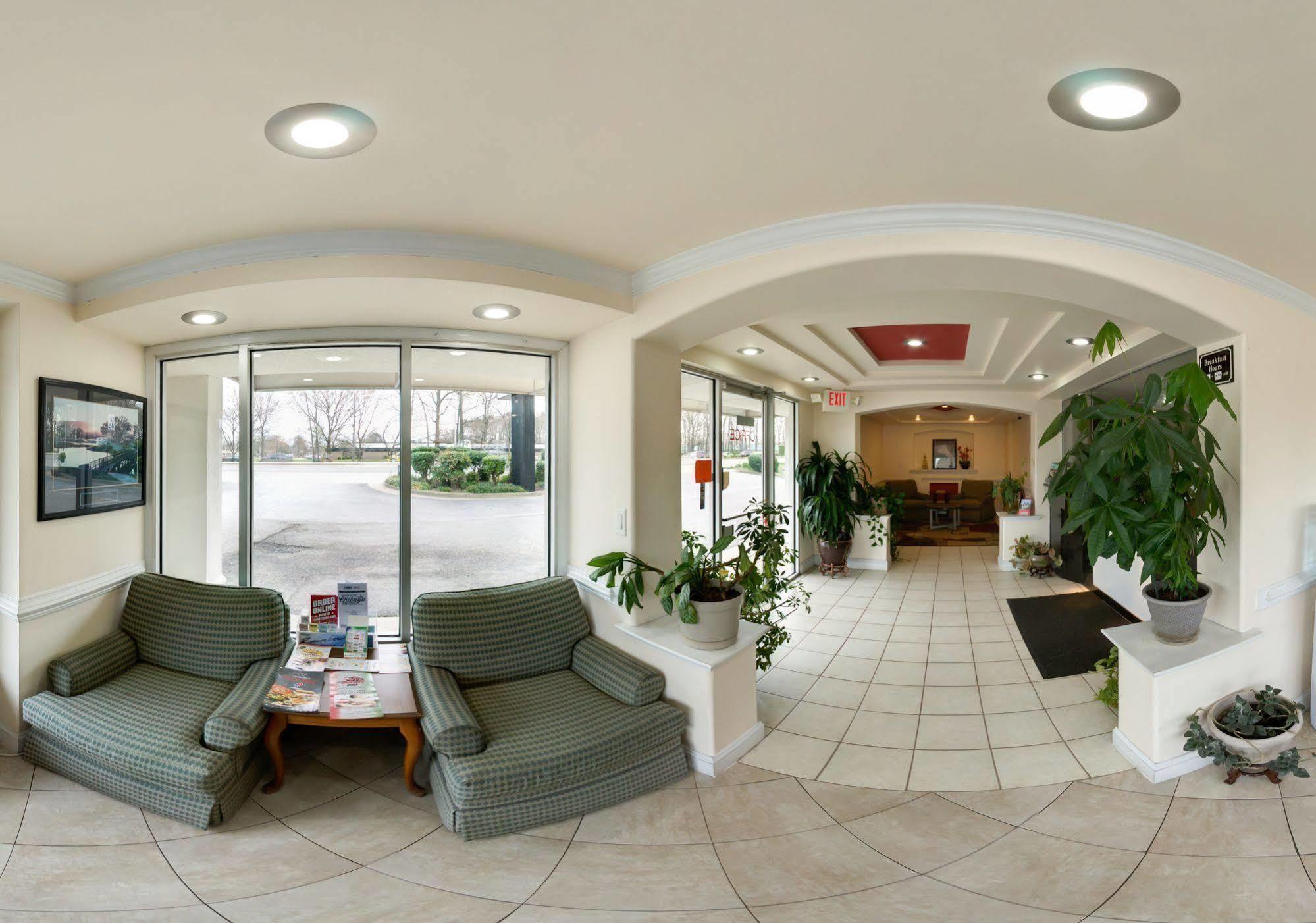 Key West Inn - Ньюпорт-Ньюс Экстерьер фото